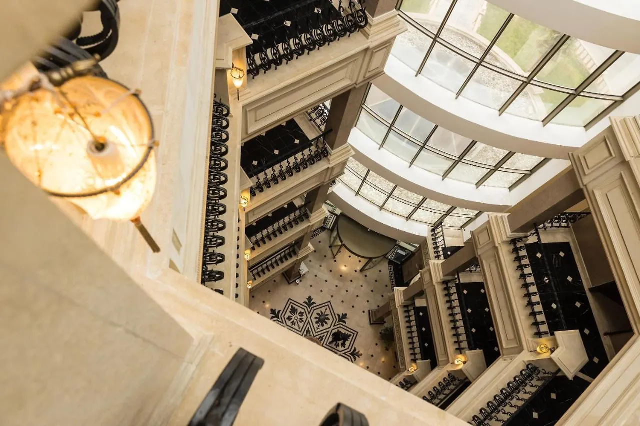 Excelsior Hotel & Spa באקו