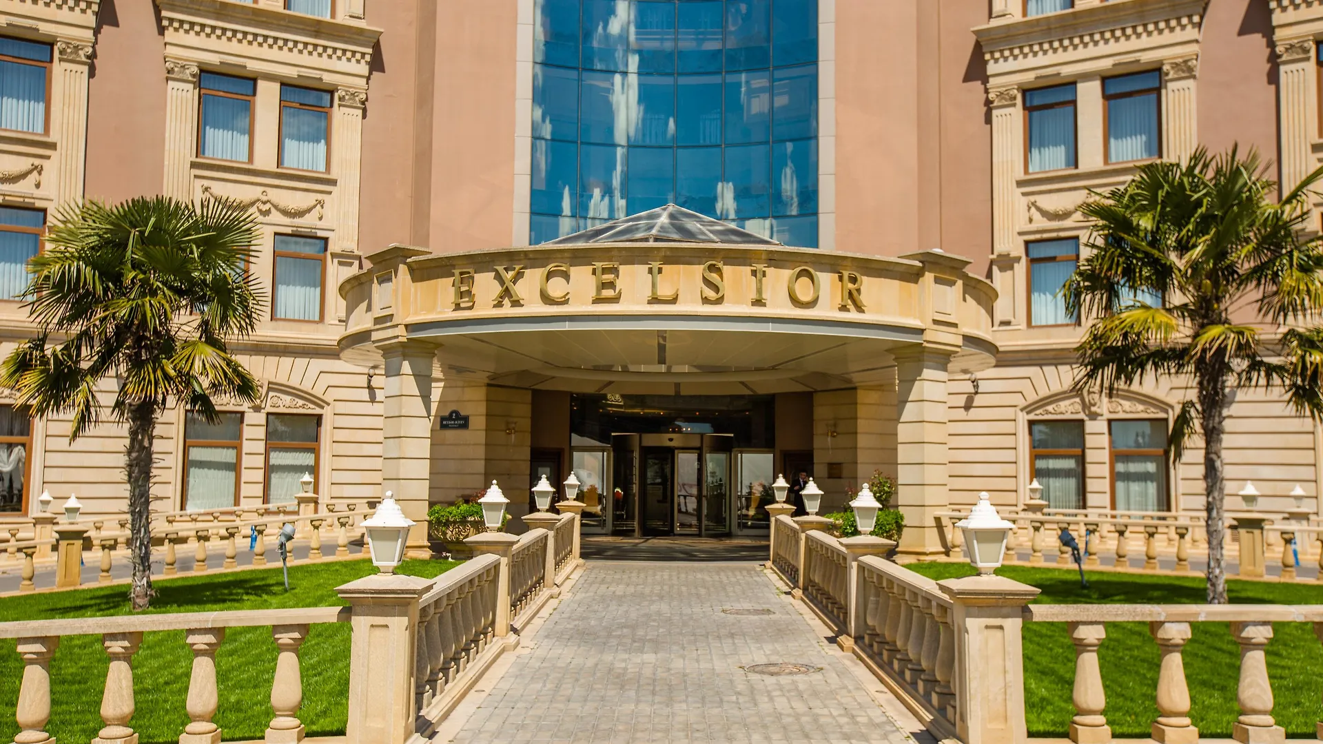 Excelsior Hotel & Spa באקו